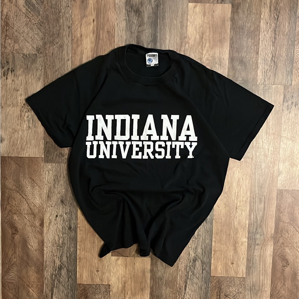 VTG Indiana Hoosiers Black Steve and Barry’s T-Shirt (Medium)